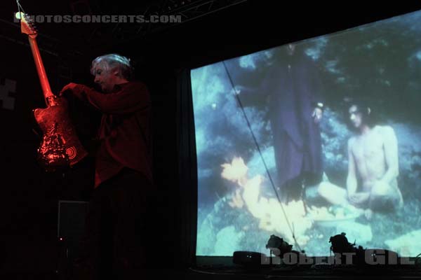 LEE RANALDO - 2011-05-08 - PARIS - Point Ephemere - 